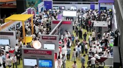 <b>后者则通定向发声手艺</b>